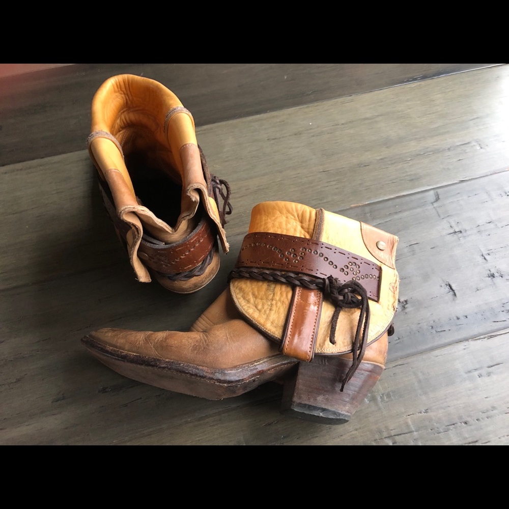 Short Justin cowboy boot